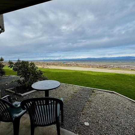 Shorewater Resort Beachfront Studio - 2 Beds Куаликум Бийч Екстериор снимка